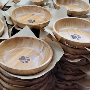Coconut Wood Pet Bowl with Detachable Wooden Base